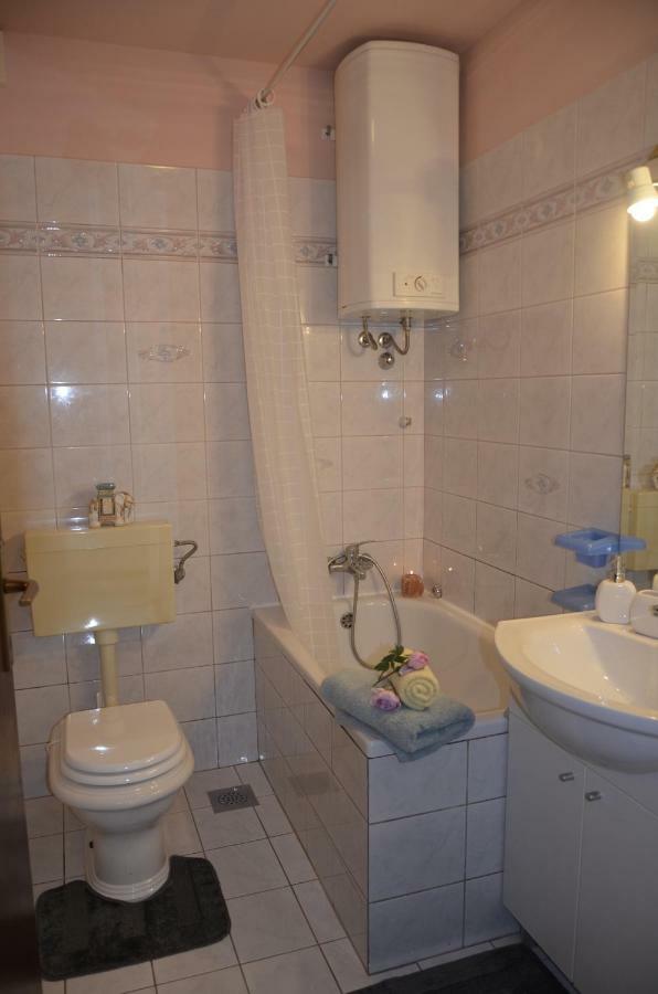 Apartman Una Crikvenica Exterior foto